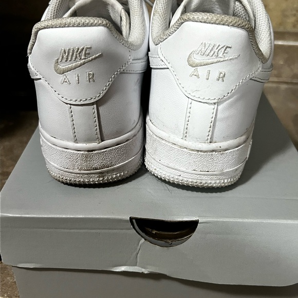 Women’s Air Force 1 ‘07 shoes - Picture 4 of 16